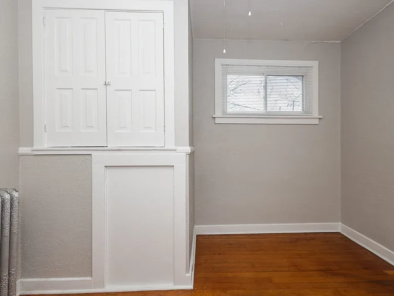 1449 N Emerson St — Photo 32