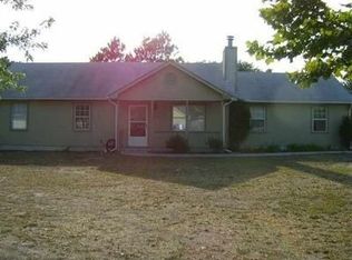 107 Dayrell Dr, Hubert, NC 28539