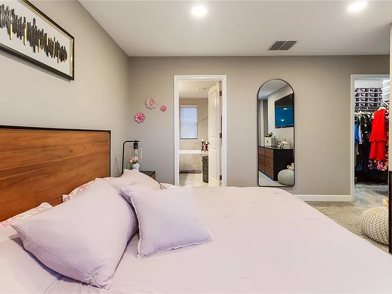 30841 Kelmin Ter — Photo 33