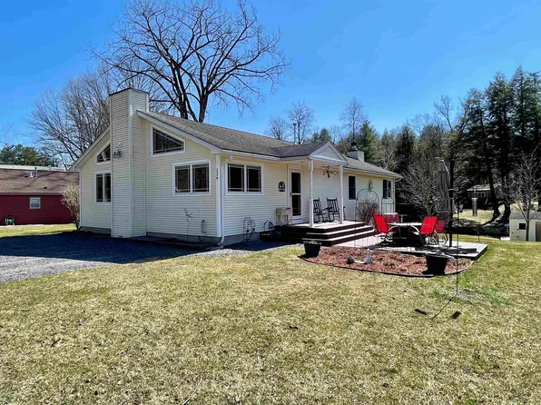 239 Hart Towers Road, Castleton, VT 05732