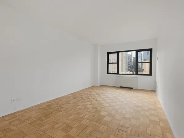 20 West 64th Street image 6 of 7