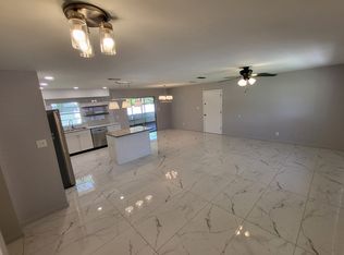 2101 W Marquette Ave, Tampa, FL 33604
