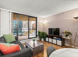 789 Drake St #504, Vancouver, BC V6Z2N7