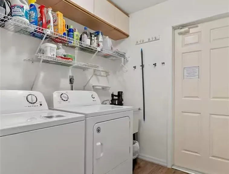 27439 Pollard Dr — Photo 19