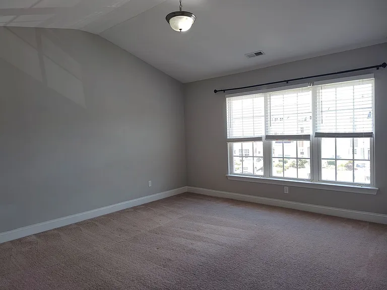 321 Halton Crossing Dr SW — Photo 13
