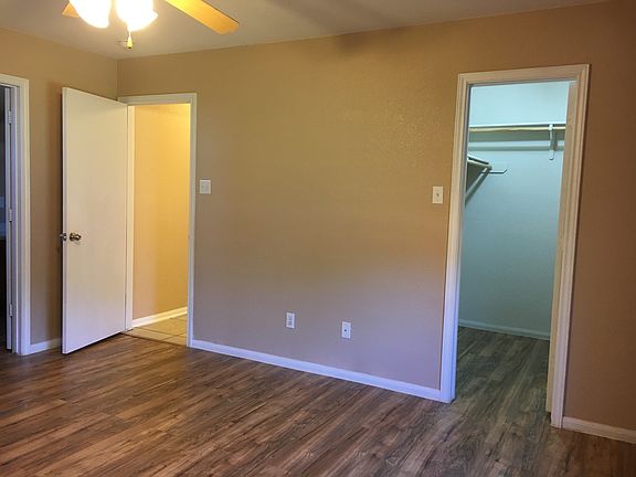 5th image of 2905 John Porter Dr