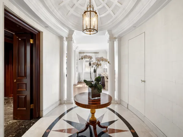 875 5th Avenue image 10 of 12