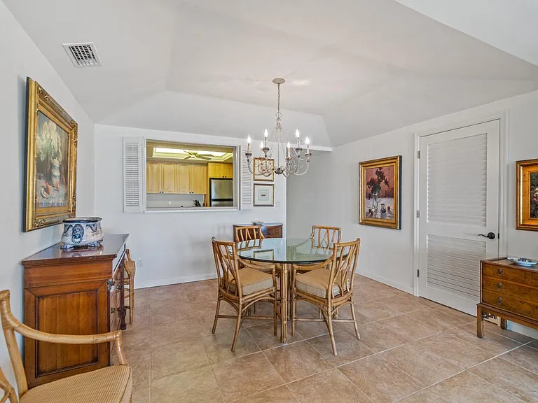 2636 Ocean Dr #404 — Photo 15