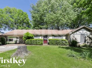 2040 Cranberry Dr, Memphis, TN 38134