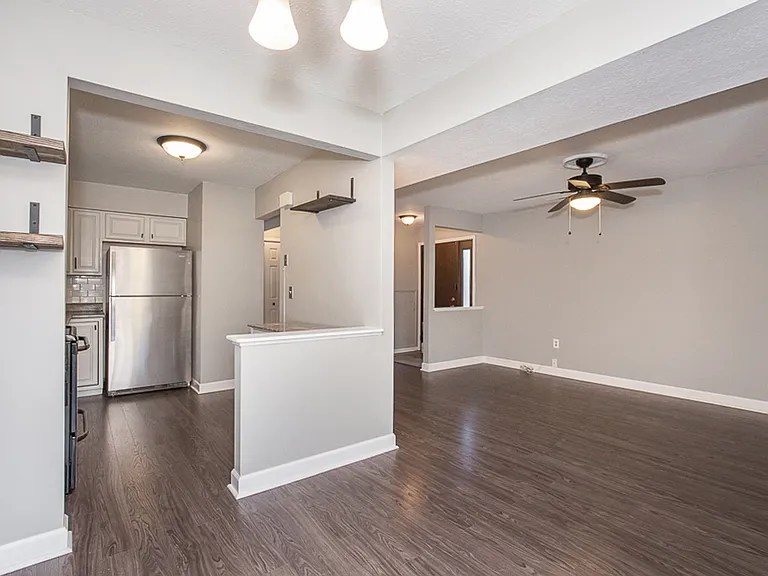 7392 Creekwood Dr #10A — Photo 8