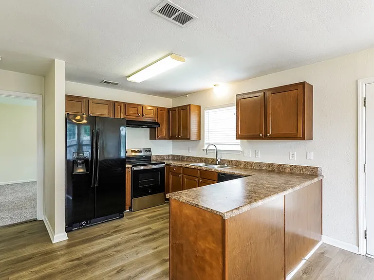 608 Birchbrook Ct — Photo 8
