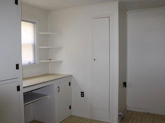 2nd image of 210 Difederico Dr