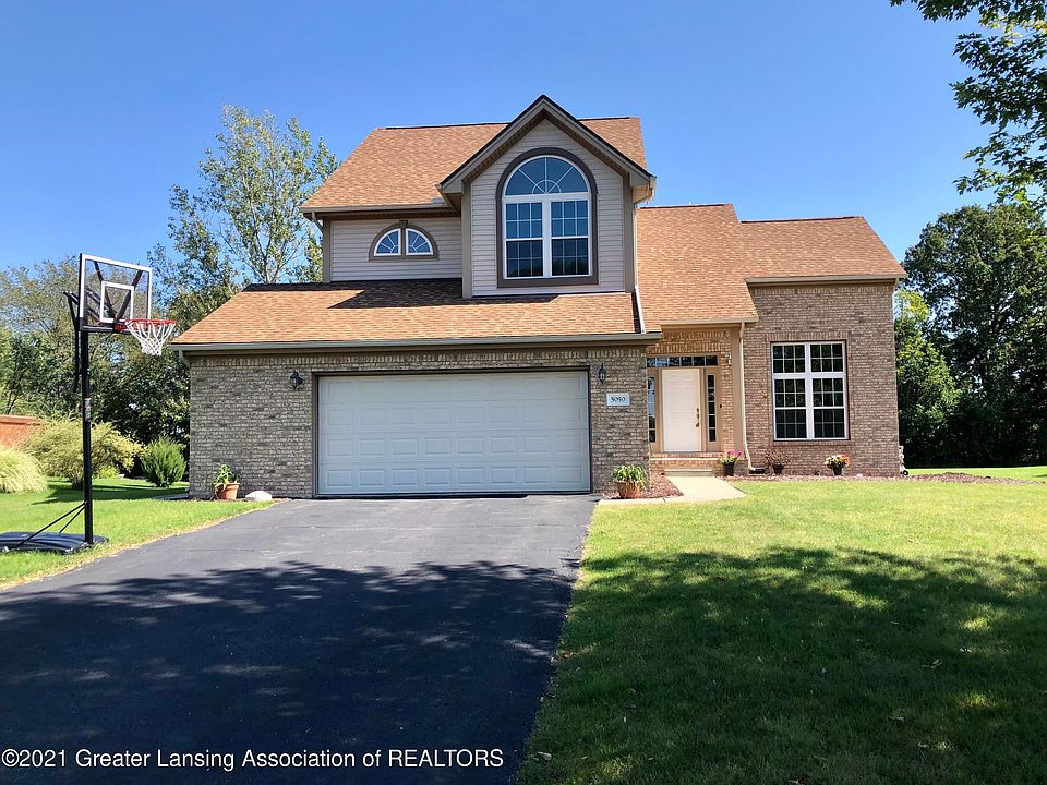 1st image of 5050 Parkwood Ct