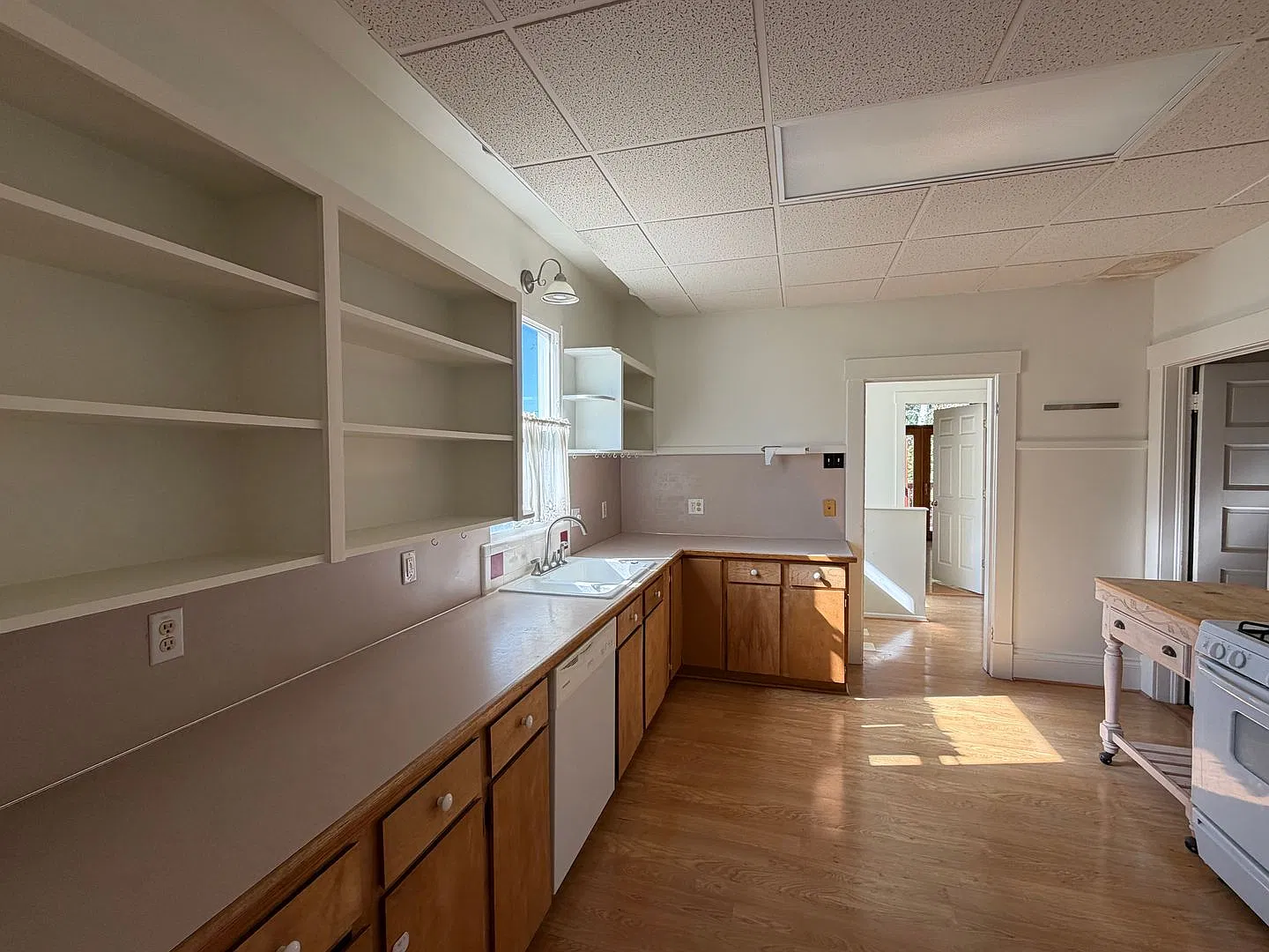 Home For Rent On K Street In SLC! — Photo 4