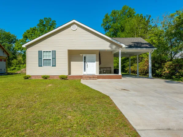 304 S Magnolia Ave, Andrews, SC 29510