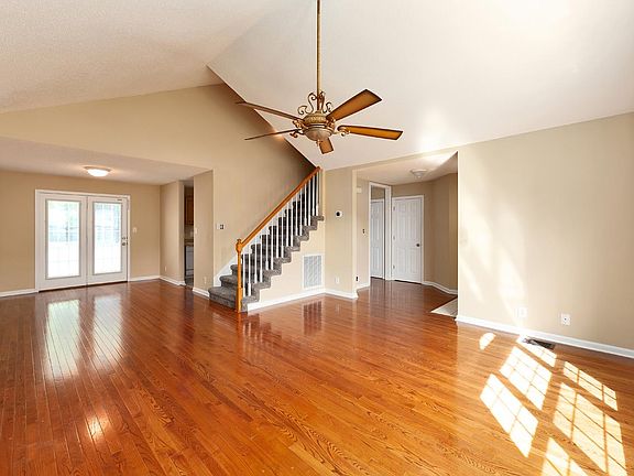 5th image of 1386 Scrub Oak Dr
