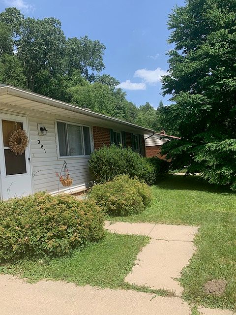 1st image of 391 Cloverdale Rd