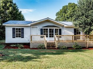 510 W Finger St, Maiden, NC 28650