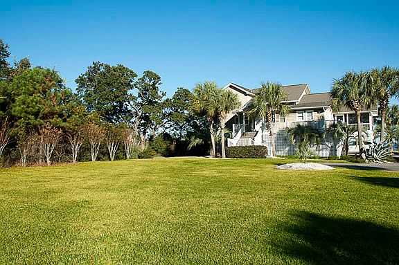 5th image of 943 Bala Ln