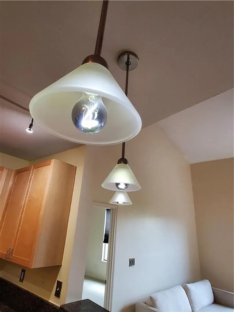 Room in 2 Bedroom Home at 400 17th St NW — Photo 4