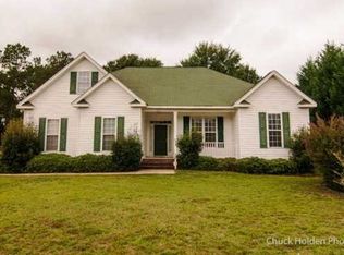 82 Remington Dr, Lugoff, SC 29078