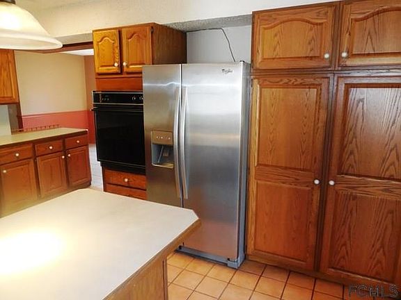 2nd image of 205 15th St S