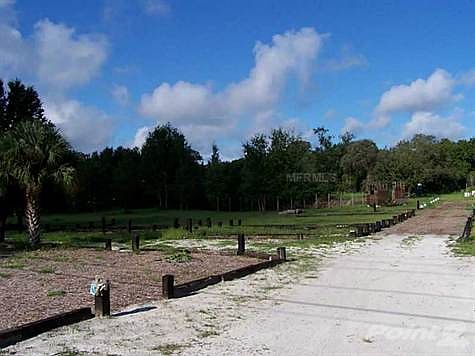 2nd image of 1425 Us Highway 17 92 N