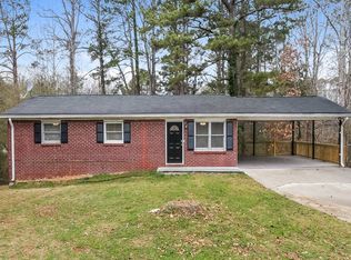 4150 Rocky Face Dr, Douglasville, GA