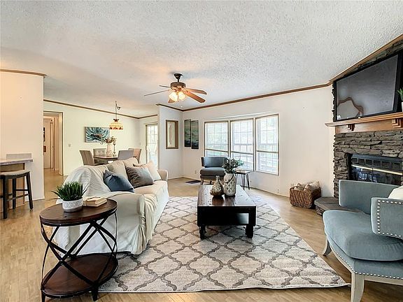 2nd image of 16415 Ramona Ln