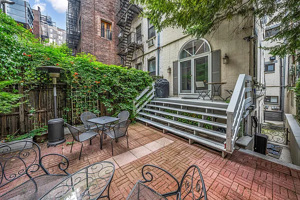 Rented by Argent Advisors LLC | media 11