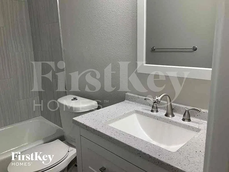 2412 Bridger Dr — Photo 6
