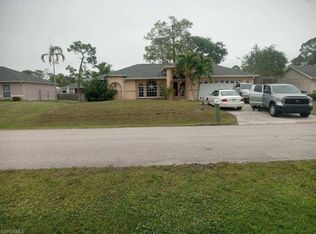 8213 Albatross Rd, Fort Myers, FL 33967
