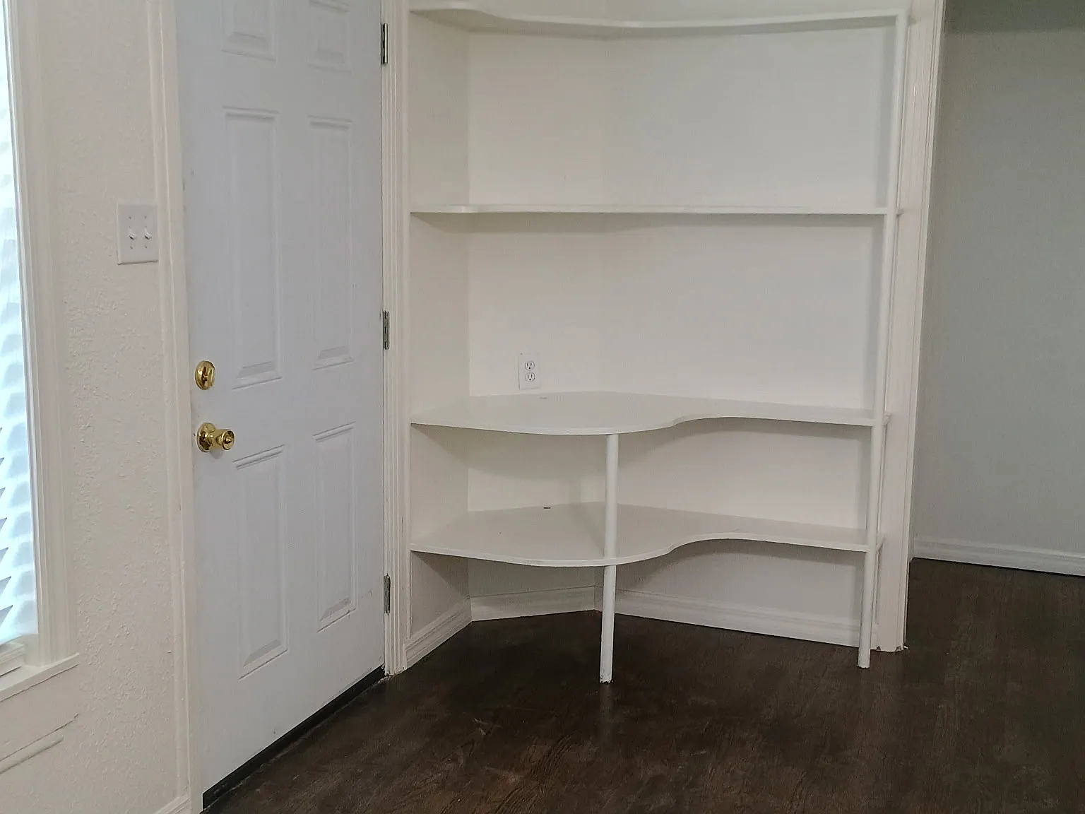 4 bed, 1445 sqft, $1,800 — Photo 3