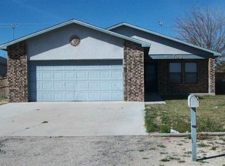 703 N 11th St, Carlsbad, NM 88220