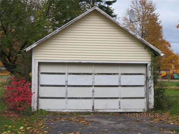 4th image of 5118 N Huron St