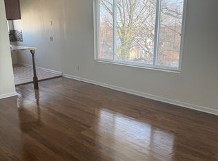 4420 B St SE #8, Washington, DC 20019