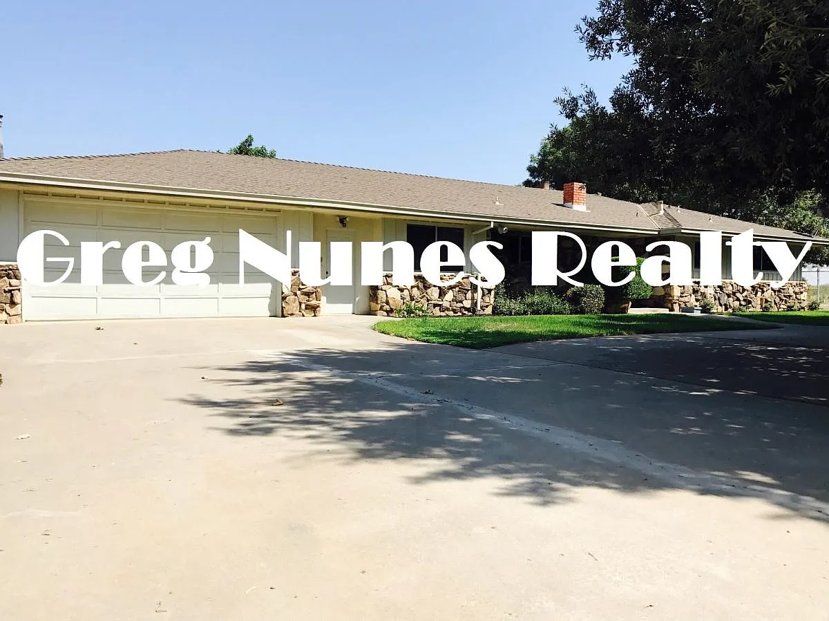 13448 Sycamore Ave photo 1