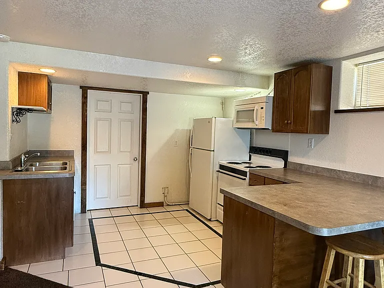 379 Commerce St — Photo 3