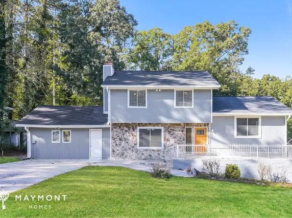7050 Merrywood Dr, Fairburn, GA 30213