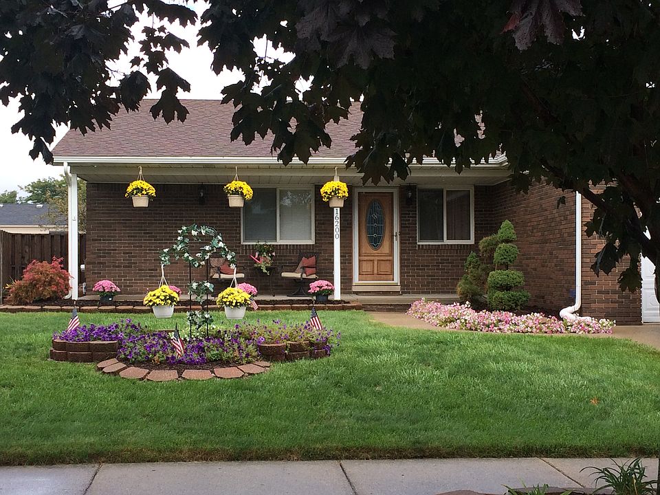 1st image of 16200 Jessica Dr
