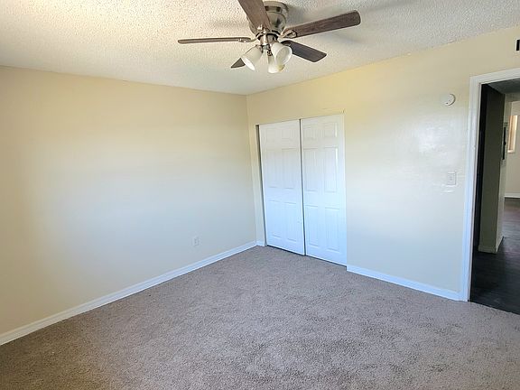 4th image of 3719 Ohio Ave #22