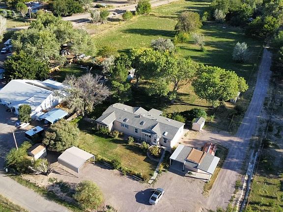 5th image of 812 Duggins Ln