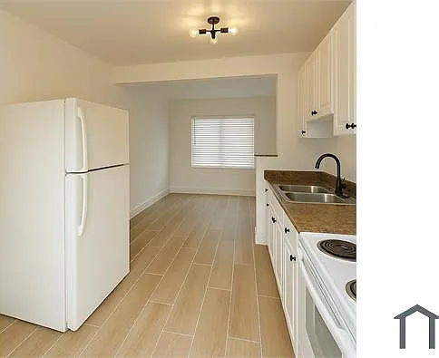 1600 Center St #B5 — Photo 1