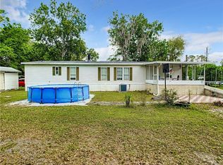 1620 Owens Dr, Zephyrhills, FL 33540