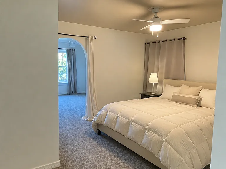Upstairs en-suite bedroom