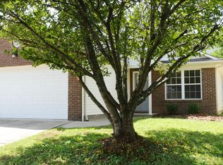 2512 Buck Ln, Lexington, KY 40511