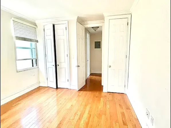 172 E 91st St APT 3A, New York, NY 10128