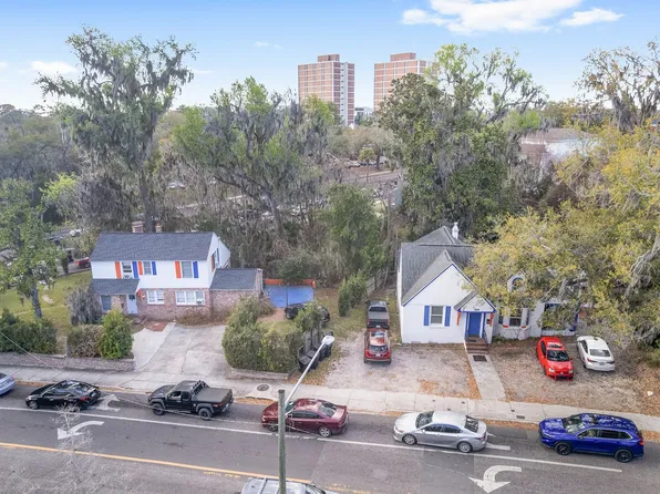 949 SW 13th St, Gainesville, FL 32601