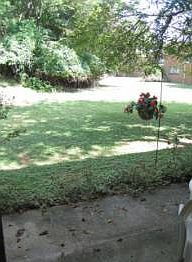 2nd image of 10600 Weymouth St #10600