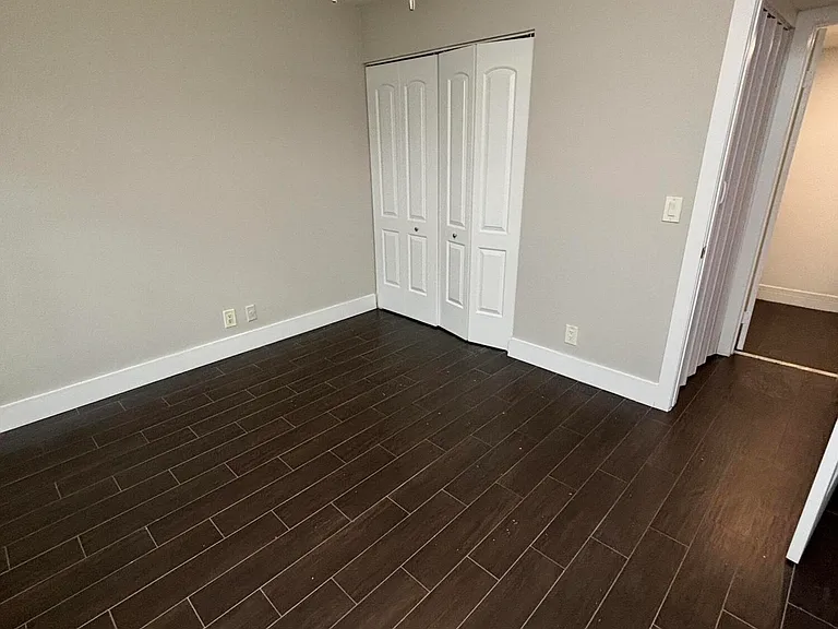 2225 SW 15th St #225 — Photo 11